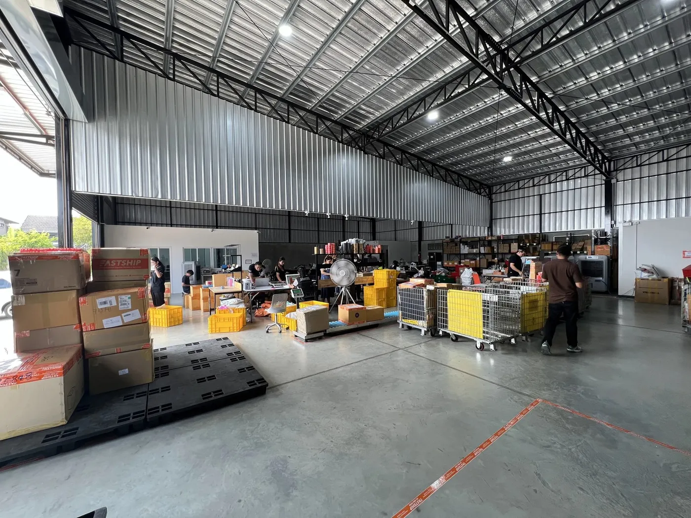 Inside the FastShip fulfilment hub